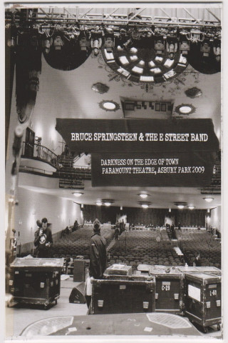 Bruce Springsteen & The E Street Band – Darkness on the Edge of Town: Paramount Theatre, Asbury Park 2009 (2010)