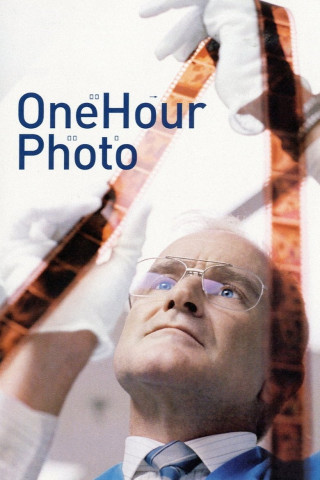 One Hour Photo - Ich beobachte dich (2002)
