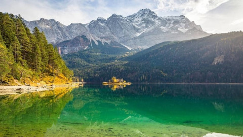 Alpenjuwelen - Zu Fuß von der Zugspitze nach Bozen (2022)