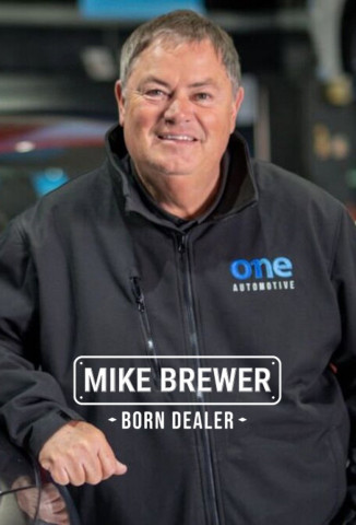 Mike Brewer: Born Car Dealer (2025)